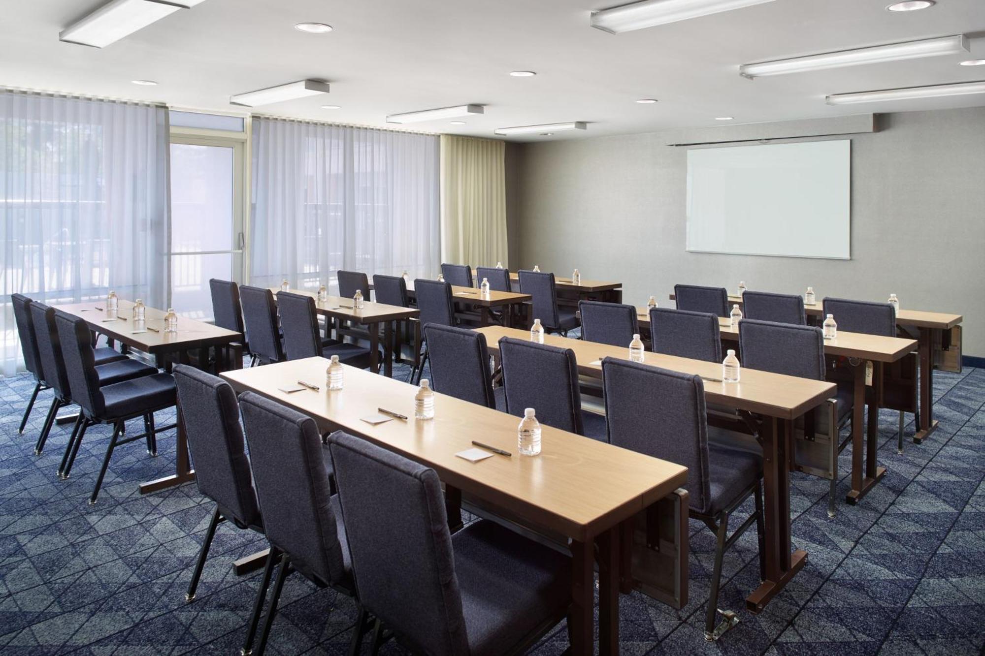 Courtyard By Marriott Myrtle Beach Broadway Eksteriør billede