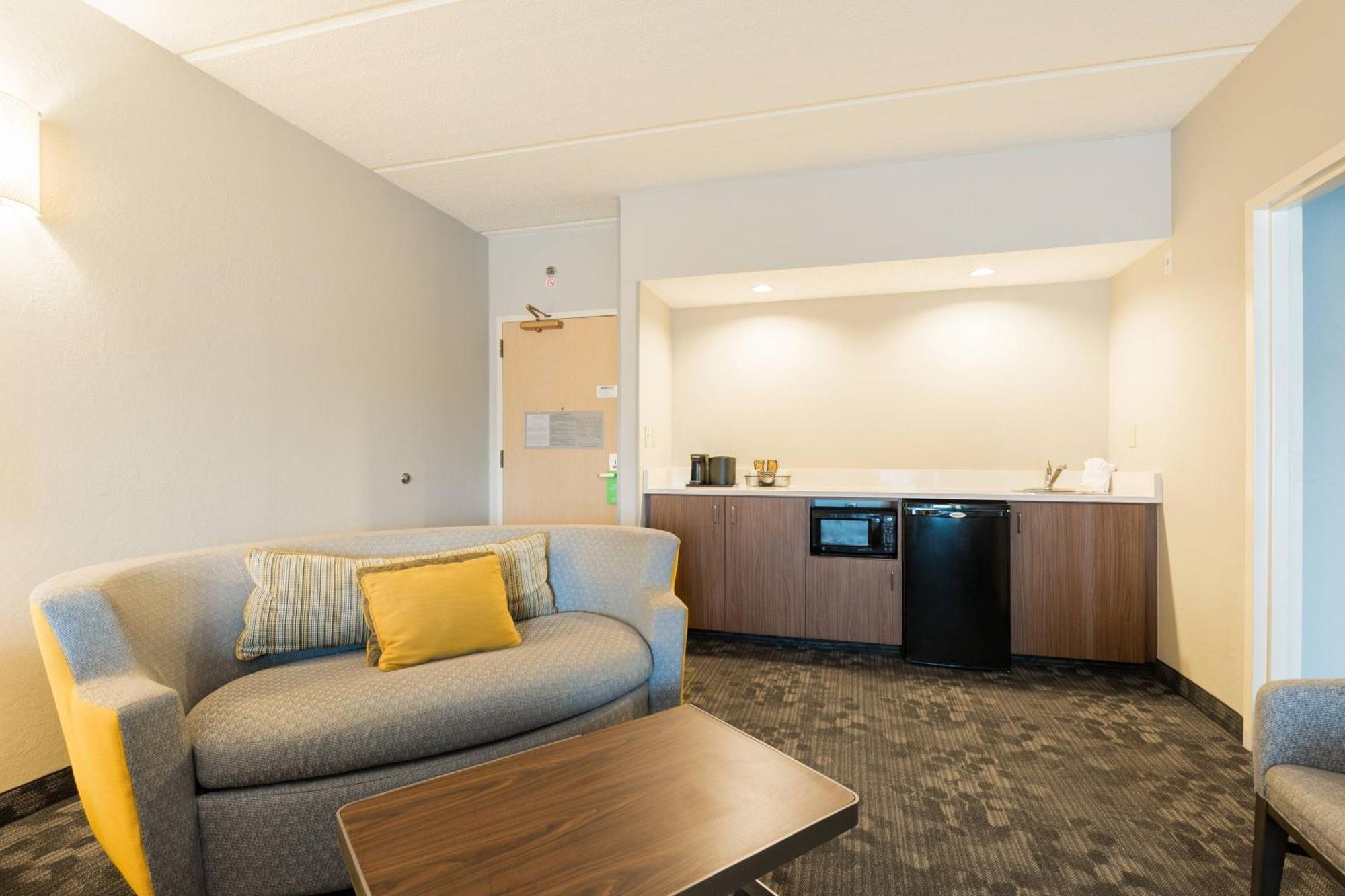 Courtyard By Marriott Myrtle Beach Broadway Eksteriør billede